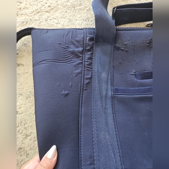 Dagne Dover Navy Blue 365 Neoprene Landon Travel & Gym Weekend Bag Medium - Picture 12 of 13